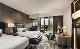 Destination Geneva National